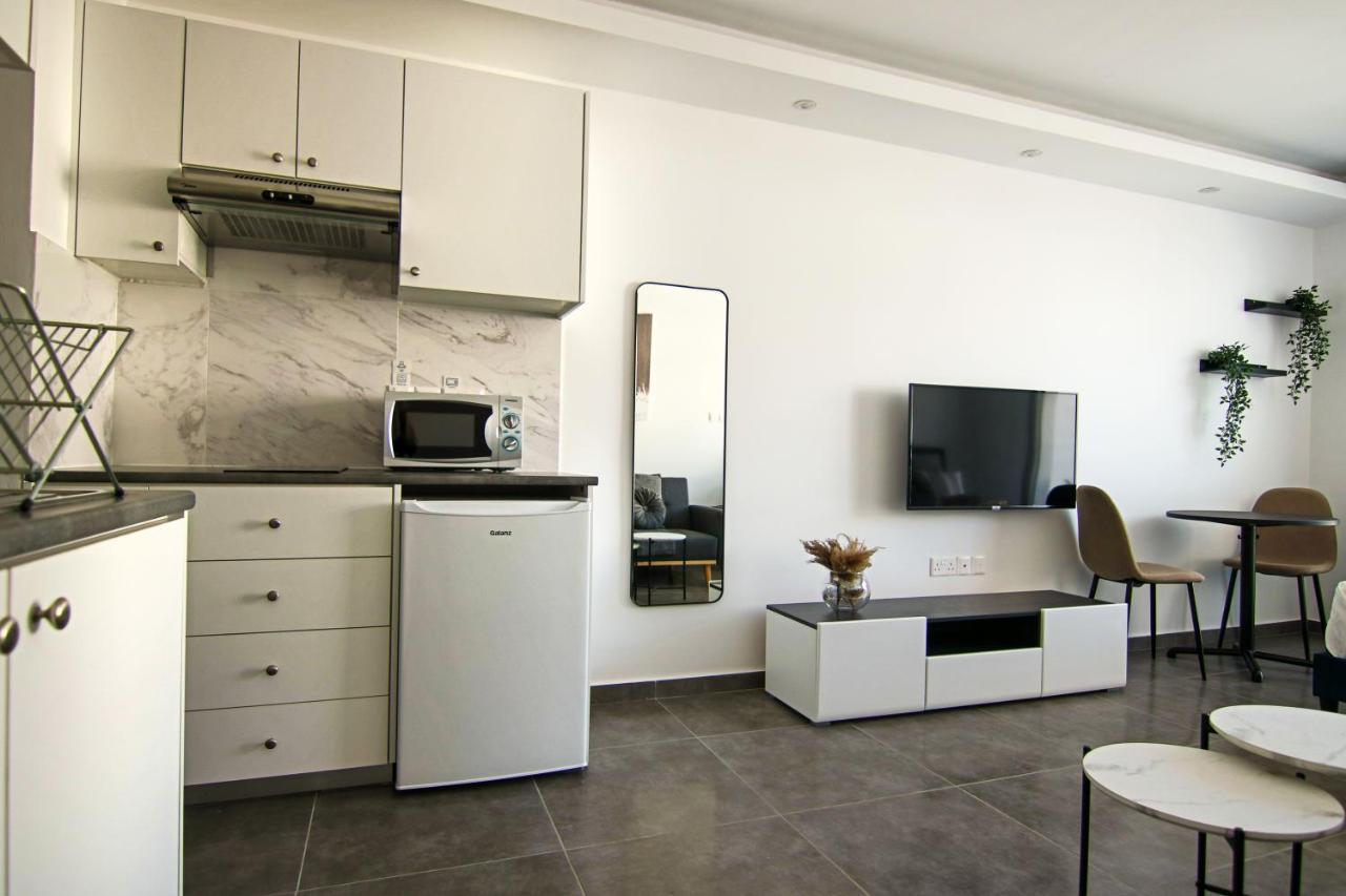 Апартаменты Phaedrus Living: Seaside Luxury Flat Athina 116 Пафос Экстерьер фото